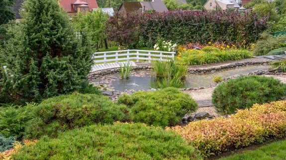 See kaunis aed võitis konkursi „Kodu kauniks 2019” eripreemia "Veelahendus aias".