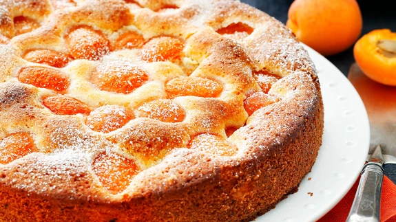 Mahlane aprikoosikook.