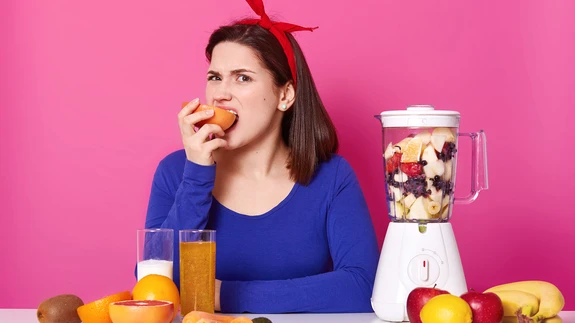 Soodsam blender rahuldab ka sellist klienti, kes aeg-ajalt soovib smuutit või jäätisekokteili valmistada.