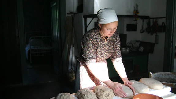 Omaküpsetatud leib jõulualauale