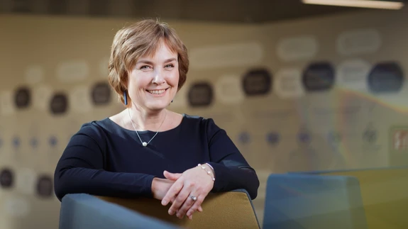 Sisemine jõud: Keskkonna- ja prügiteema on raske valdkond, kus kiireid lahendusi pole. Nii on Evalgi vahel kahtlusi, kas midagi üldse on võimalik muuta. Edasi tegutsemiseks leiab ta jõudu teadmisest, et temasuguste inimesteta maailm paremuse poole ei liiguks.